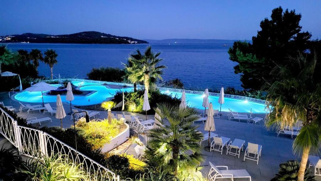 Villa Pinky And Superior Trogir Seget Vranjica Exterior foto
